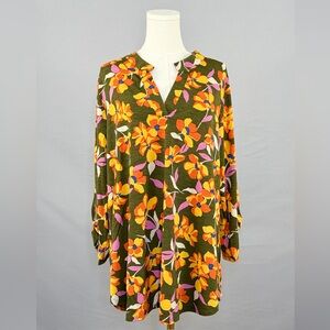 Dear Scarlett Bright & Cheery Floral Tunic Top is a  Standout Piece